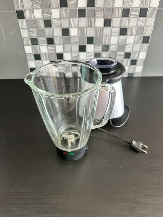 Liquidificador MOULINEX Faciclic Glass