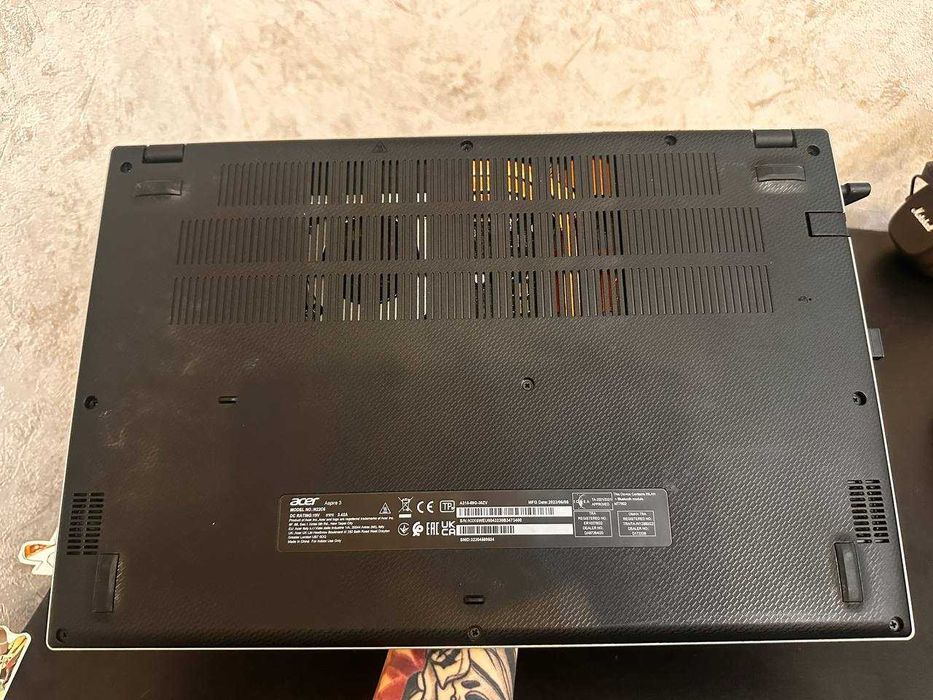 Ноутбук Acer aspire 3