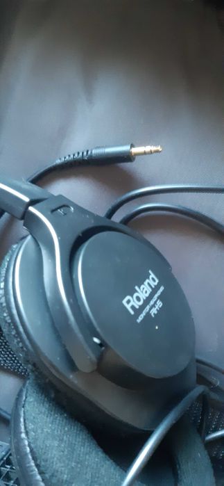 Headphones Roland RH5