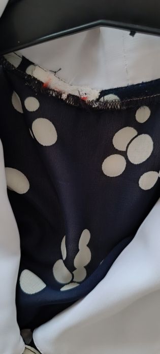 Camisa azul e branca tamanho L