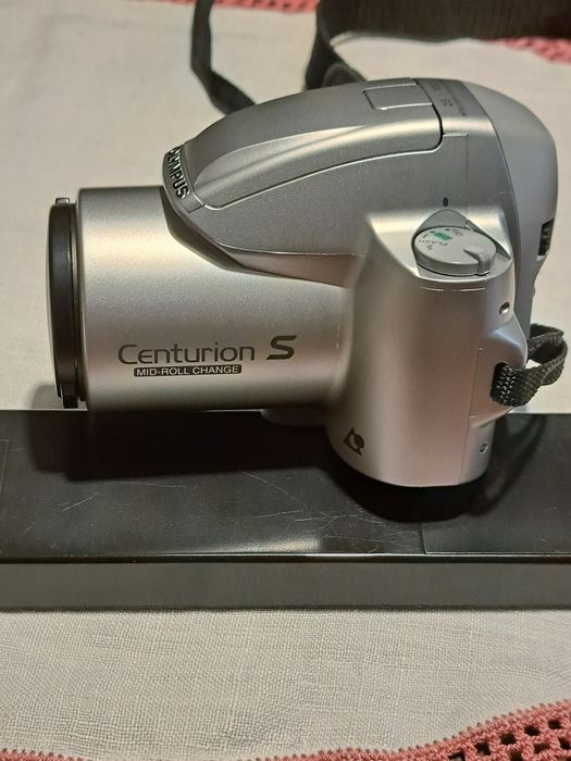 Máquina fotográfica OLYMPUS CENTURION S