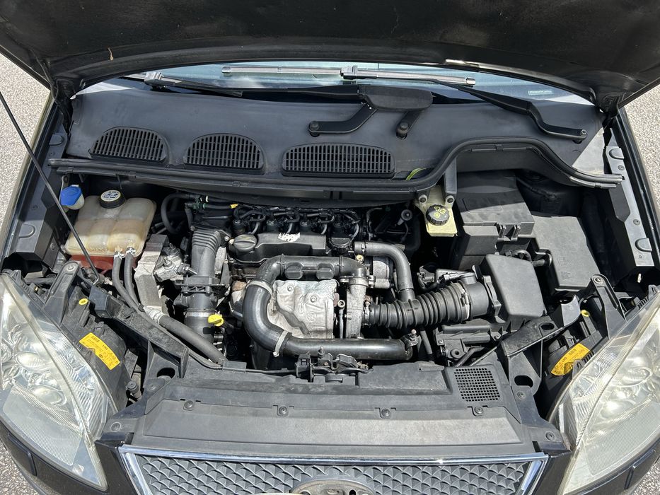 Ford C-Max 1.6 tdci 110cv Nacional
