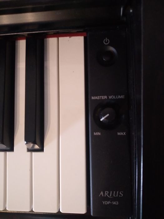 Sprzedam pianino YAMAHA AURIUS YDP 143-R