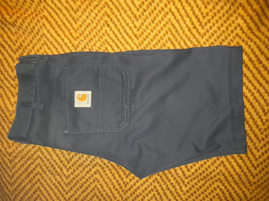 Vendo calções da carhartt