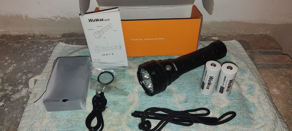 Latarka do nurkowania Wurkkos DL 70 13000lm
