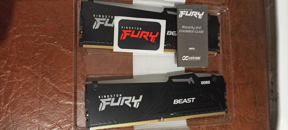 Kingston FURY 64 GB (2x32GB) DDR5 5200 MHz  Идеальна  - Гарантия