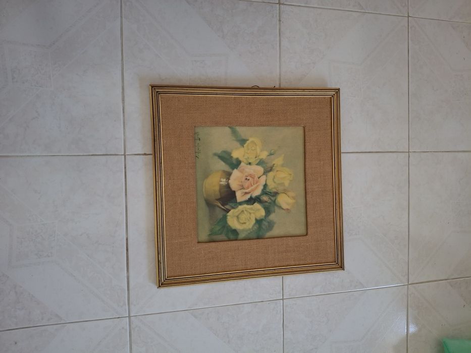 Quadro muito antigo e com boa moldura