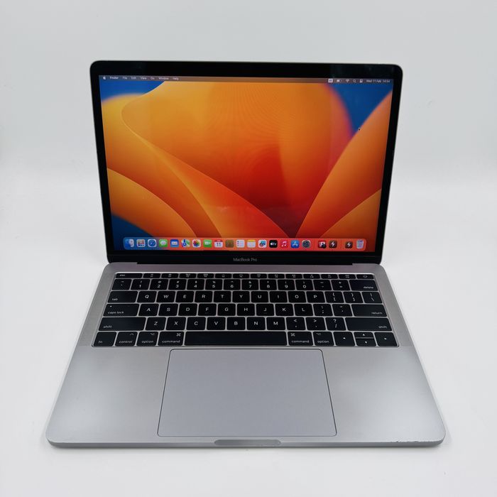Apple Macbook Pro 13 2017 i7 16GB RAM 256GB SSD IL6847