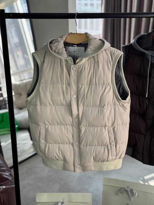 Мужская жилетка Brunello Cucinelli натуральный пух три цвета Брунелло