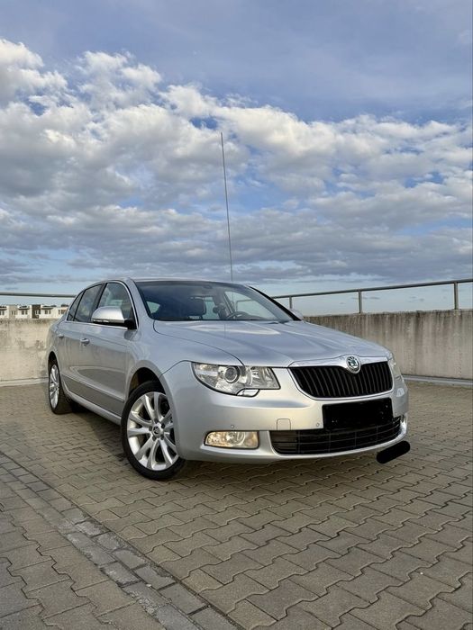 Розборка Skoda superb 2 2012р. 1.6 TDi CAYC, код фарби LA7W, є всі деталі для даної моделі