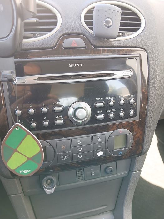 Ford Focus 1.6 gasóleo