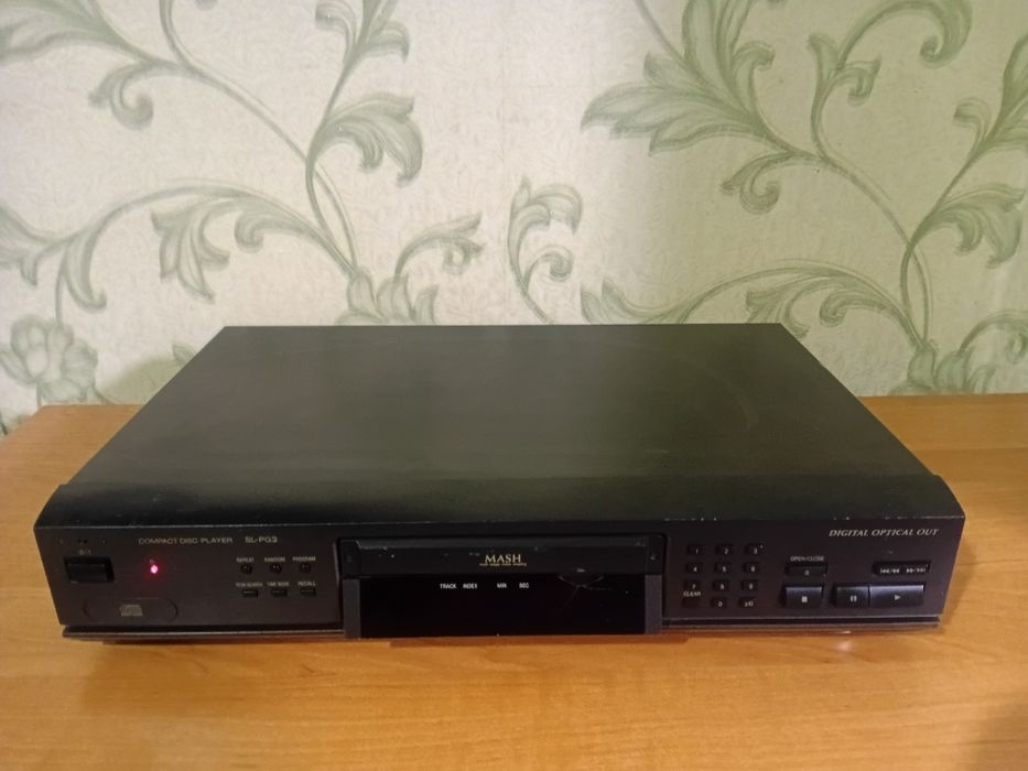CD-програвач Technics SL-PG3