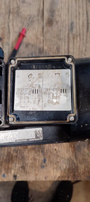 Електродвигун GRUNDFOS  1,1/3000 об. 220/380