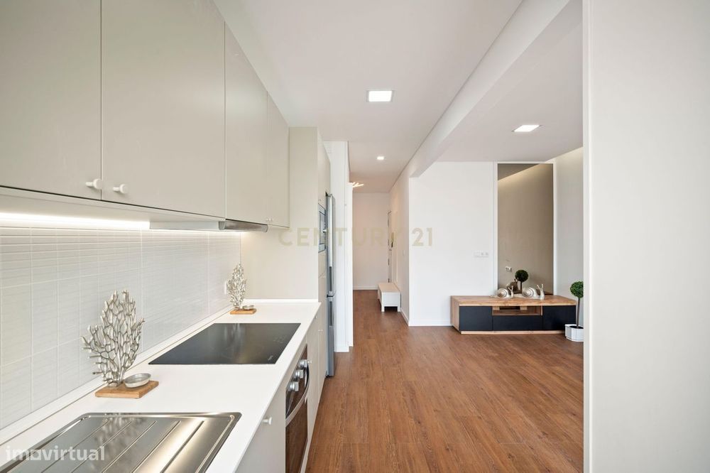 Apartamento T3 em Oeiras para arrendamento- Novo e Pronto a Habitar
