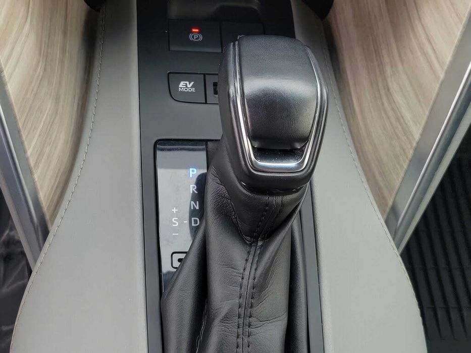 Toyota Venza      2021