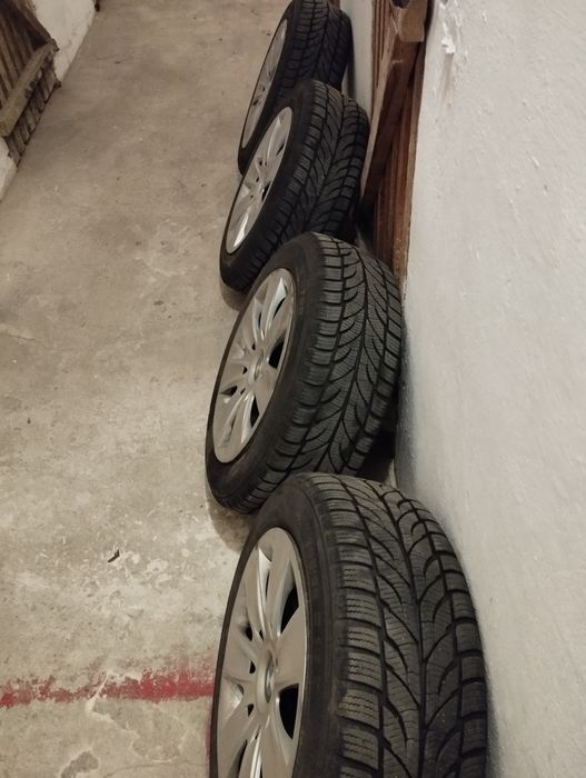 Koła stalowe z oponami zimowymi do BMW 205/55/16