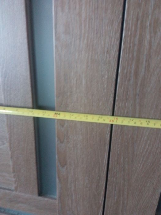 Продаються двохстворчаті двері