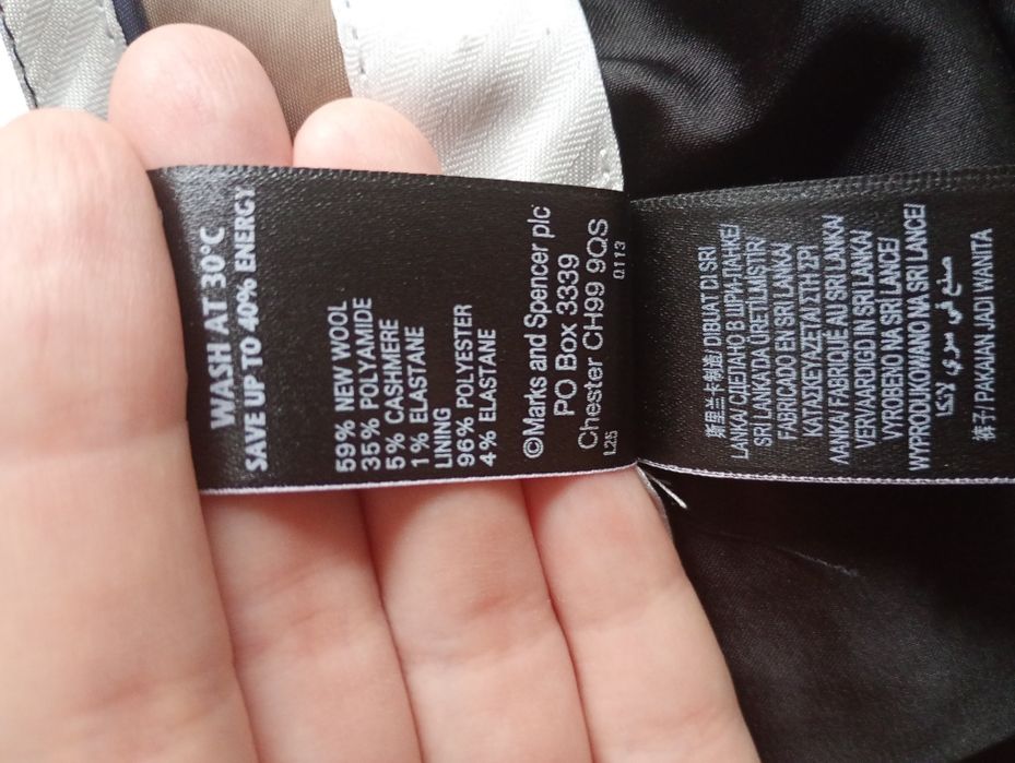 Wełniane spodnie Marks & Spencer