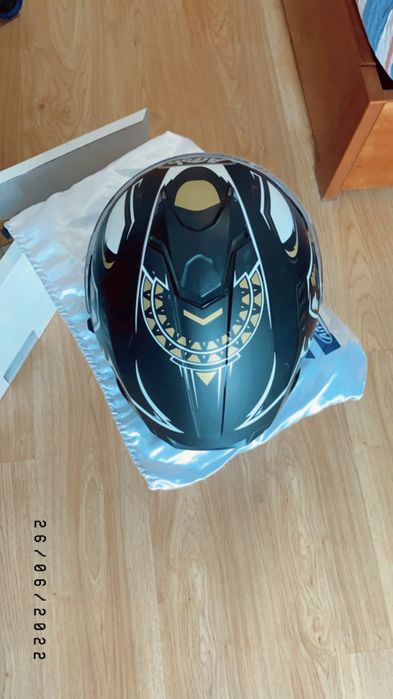 Capacete mota da airoh