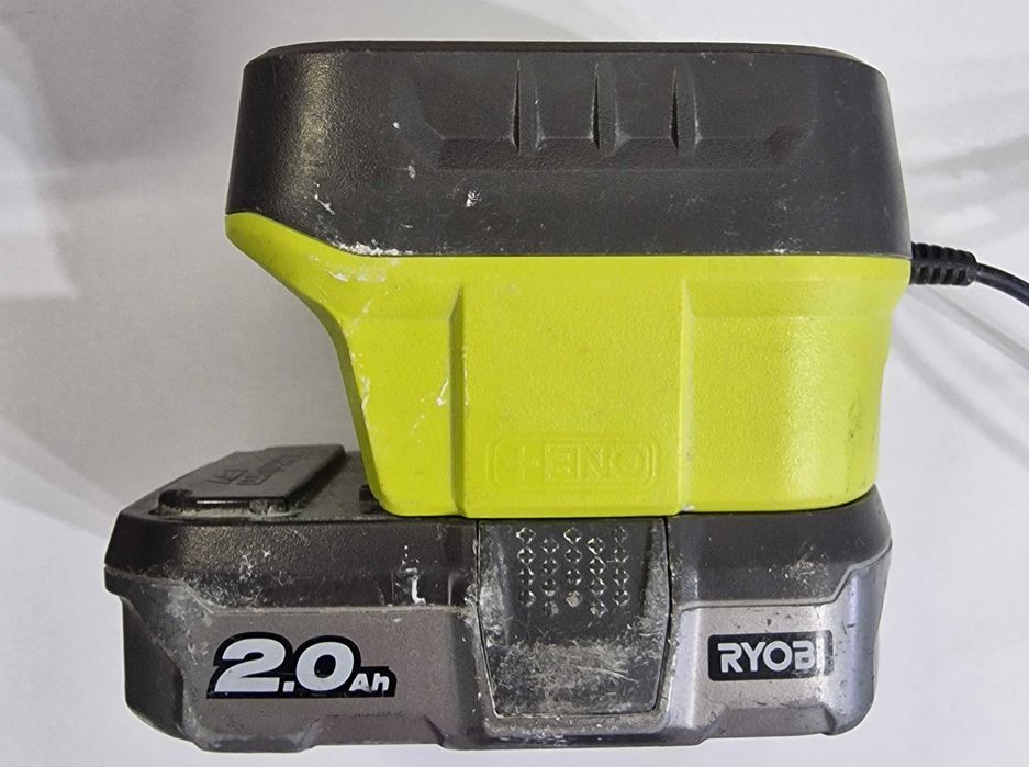 Ładowarka Ryobi 18V+ aku Ryobi 2.0AH