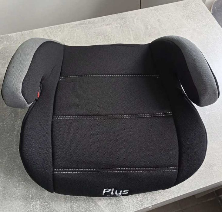 Автокрісло бустер, автокресло детское CARRELLO Plus 15-36 кг