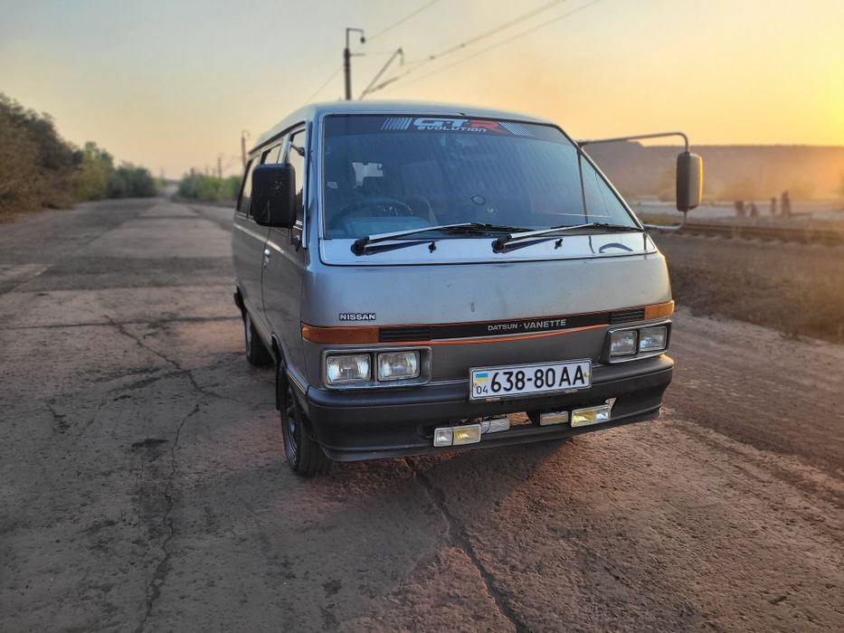 Nissan vanette 2.0 бензин механіка рама рисори