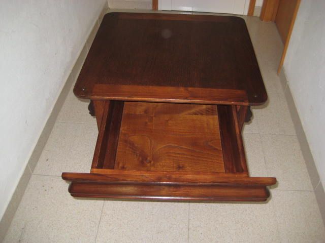 Solid wood tables64586497101057122
