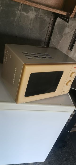 Microondas  para peças