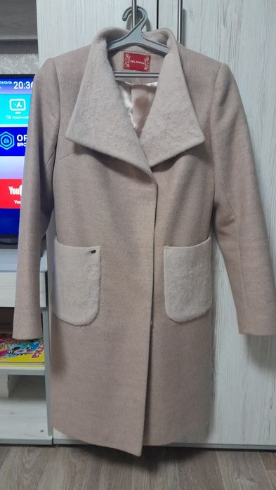 Пальто весна-осінь, розмір 46