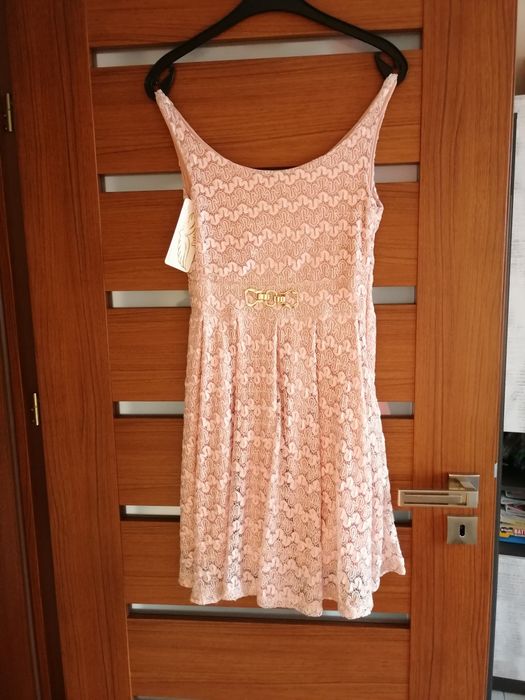 Sukienka nowa z metką