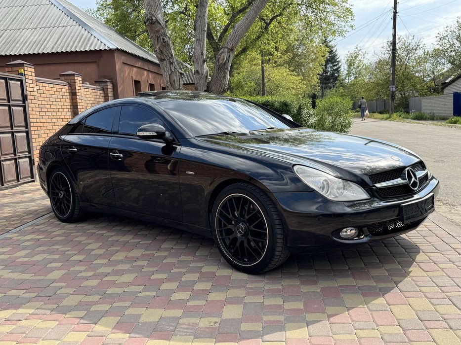 Mercedes CLS 219 5.0