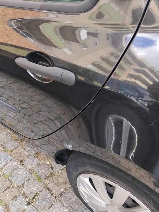 À venda: Renault Clio