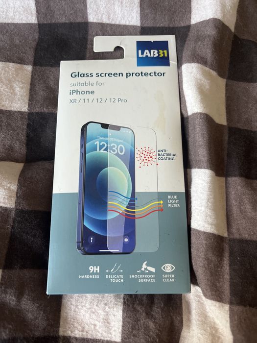 szkiełko na telefon