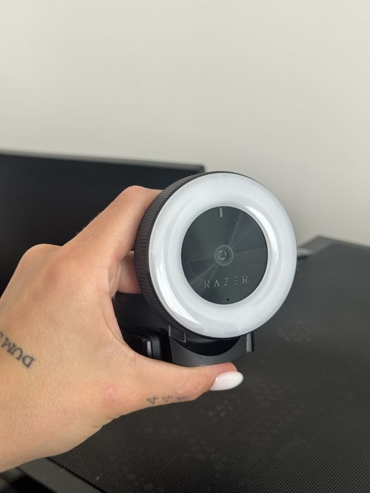 Веб камера razer kiyo