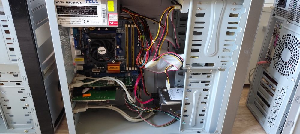 Komputery PC gotowe do pracy