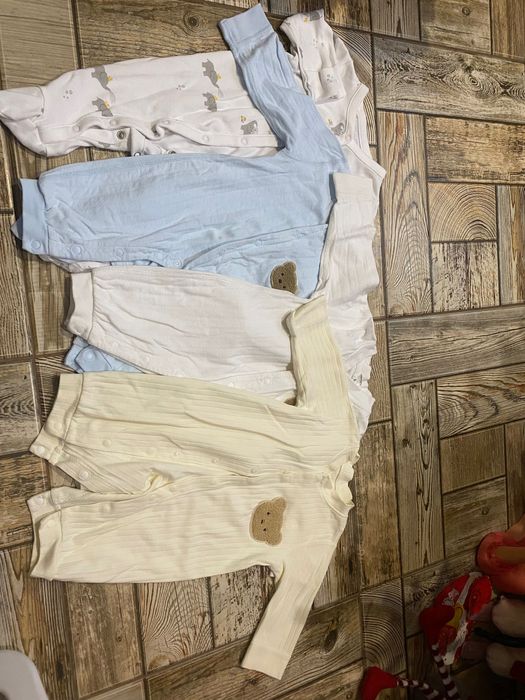 Одяг для 0-3 місяці