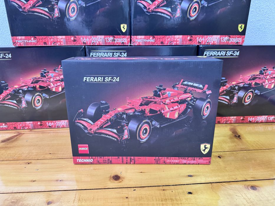 Technic 42207 Ferrari SF-24 F1