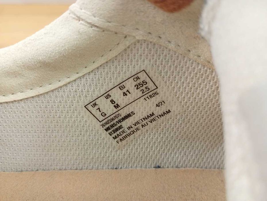 Półbuty Clarks Originals Tormatch, skóra naturalna, rozmiar 41