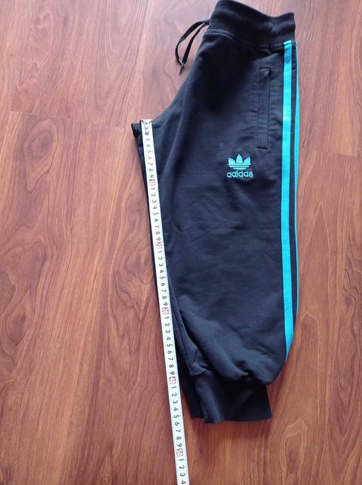 Adidas spodnie damskie rybaczki r.S