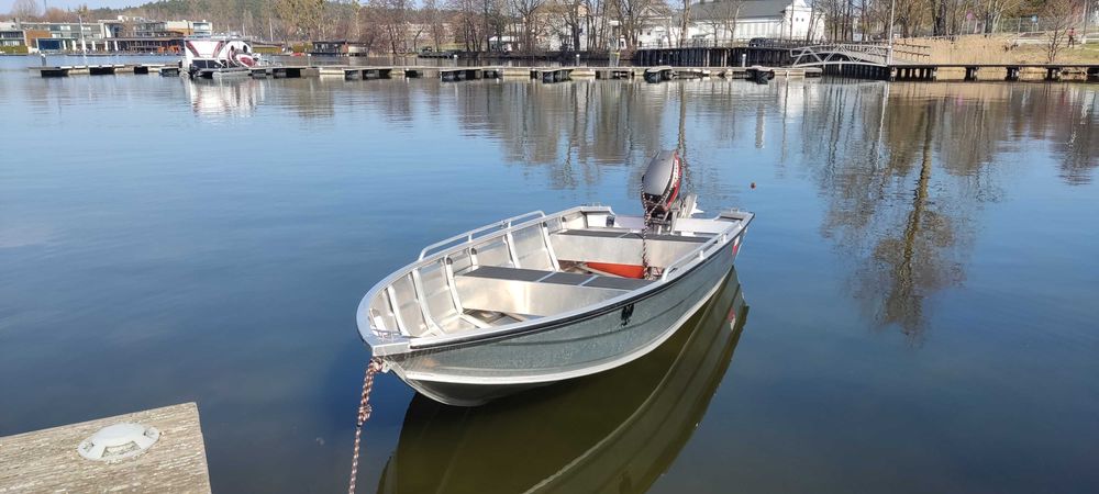FULL Łódź AluBoat 420 + YAMAHA 25KM 695 2t + Przyczepa podłodziowa