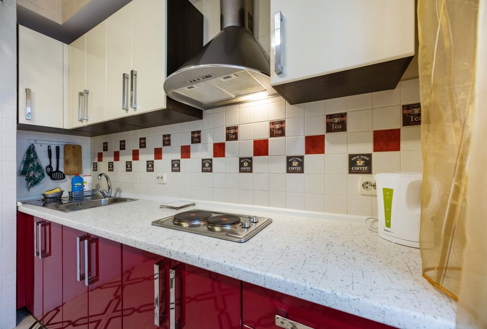 вул.Шалімова 22,Шулявка,поруч вул Донця, від вокзала 15хв