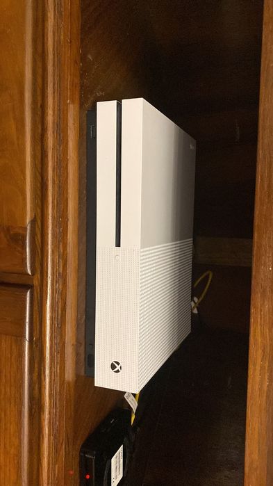 Xbox One S 500gb