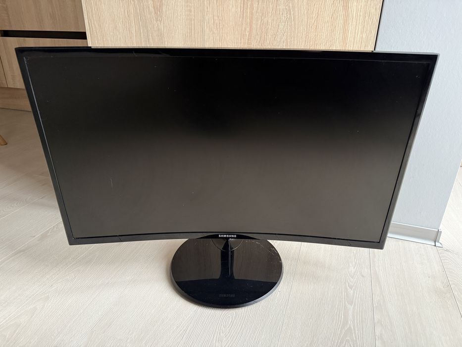 Samsung 27 Curved C27F390FHI