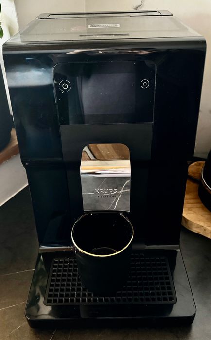 Ekspres do kawy KRUPS EA8738 Intuition Preference