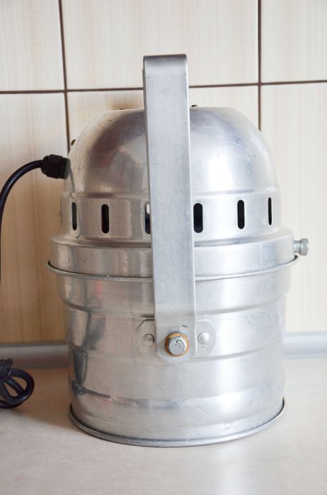 Светодиодный прожектор HALO LED PAR64 12Q4