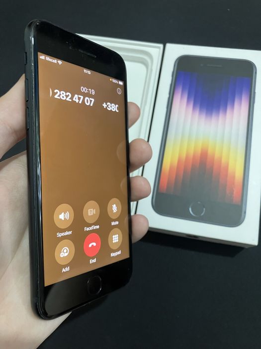 Смартфон Apple iPhone SE 3 (2022) 4/64 Midnight A2595 88% IOS 17.6.1