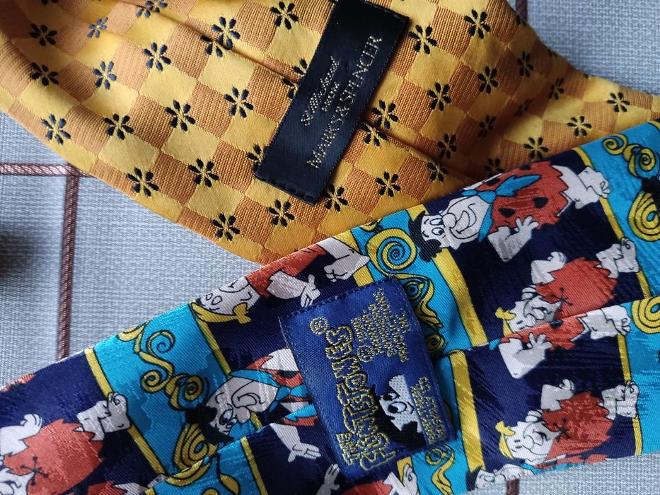 Краватки «Marks & Spencer» та «The Flintstones Frank theak and foskill