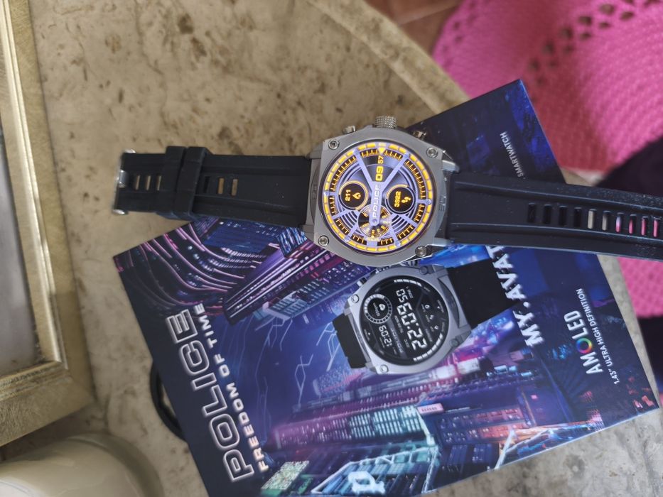 Smartwatch Police como novo