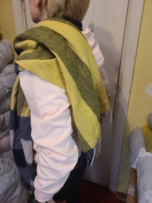 Палантин COS шерсть.