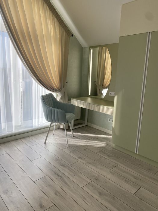 Оренда будинок - таунхаус м.Киів , Соломянський район.